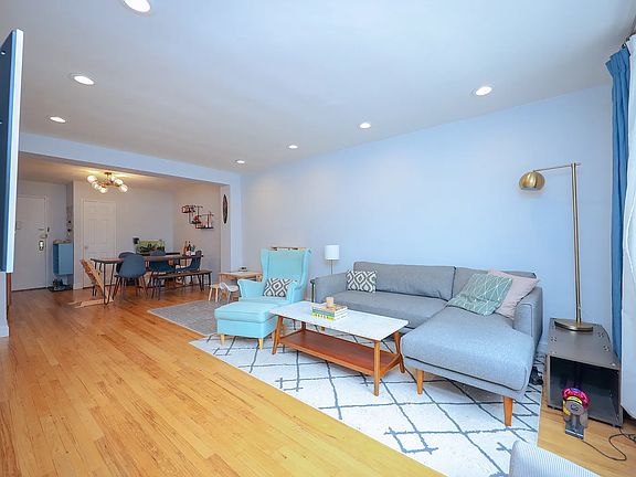 3rd image of 2781 Ocean Ave APT 1B
