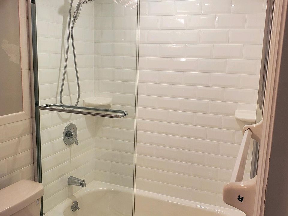 Fairfield Estates at Miller Place Apartment Rentals Miller Place, NY