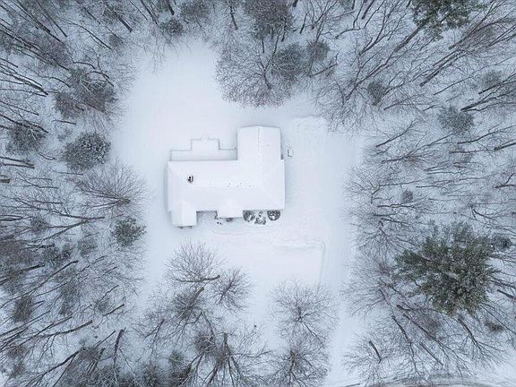 2nd image of 63 Maple Ridge Drive