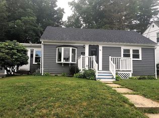 10 Hubert St, Biddeford, ME 04005