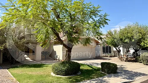 1481 E Cheyenne St Photo 1