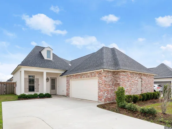545 Silverbill Ln, Baton Rouge, LA 70810
