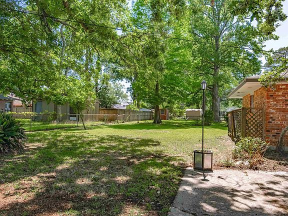 4th image of 8250 Gladewood Dr