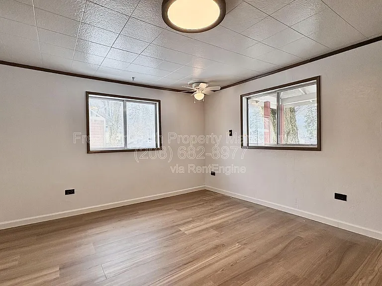 104 Main St — Photo 4