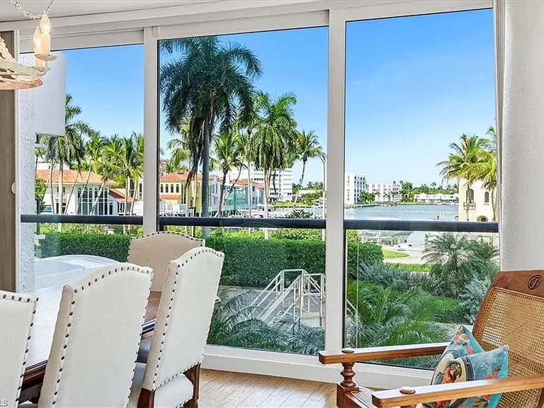 4031 Gulf Shore Blvd N #25 — Photo 6