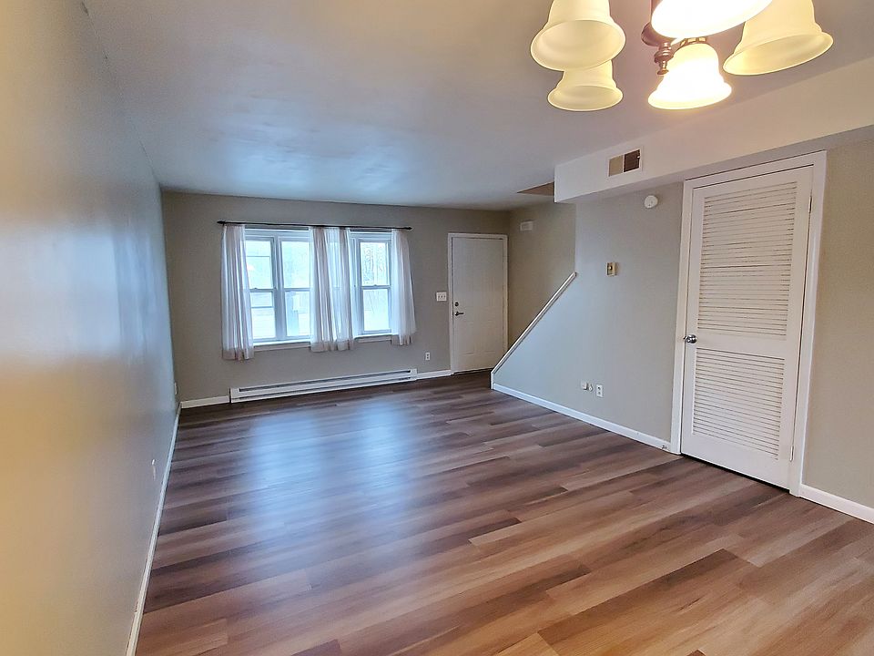 1st image of 151 Clinton Rd #13