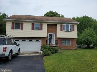 35504 Army Navy Dr, Mechanicsville, MD