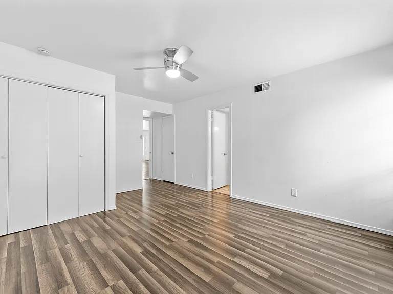 4002 Ridglea Country Club Dr #108 — Photo 25