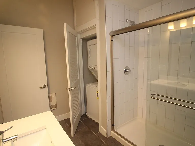 21 S. Calvert St. — Photo 12