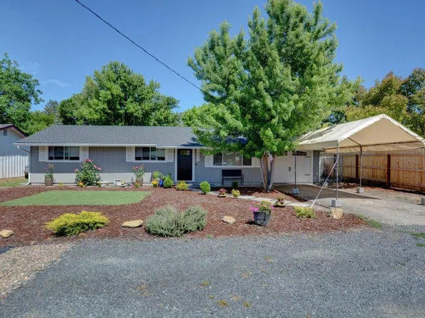 1080 Jolisa St, Medford, OR 97501