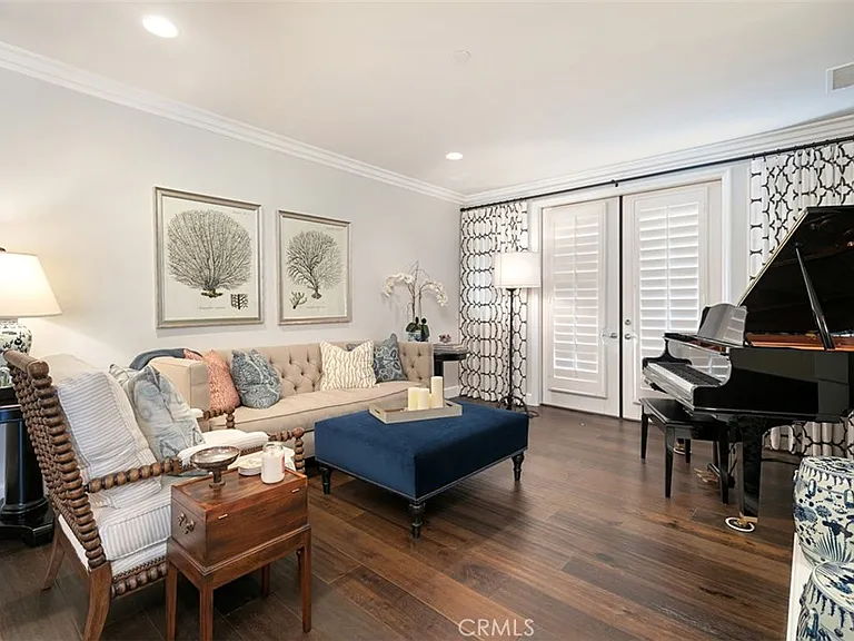 27 Via Monarca St — Photo 8