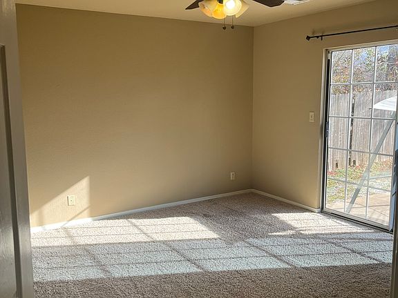 Master bed room