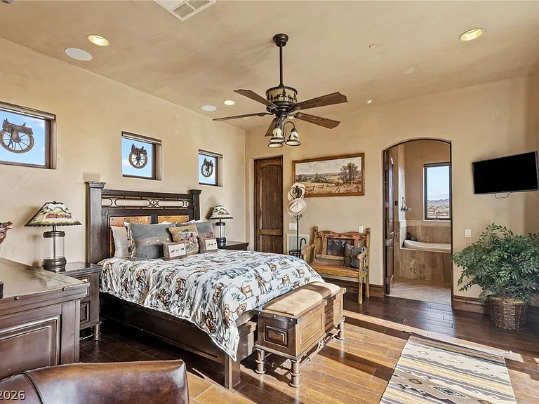 1139 Brown Hill Ct — Photo 34