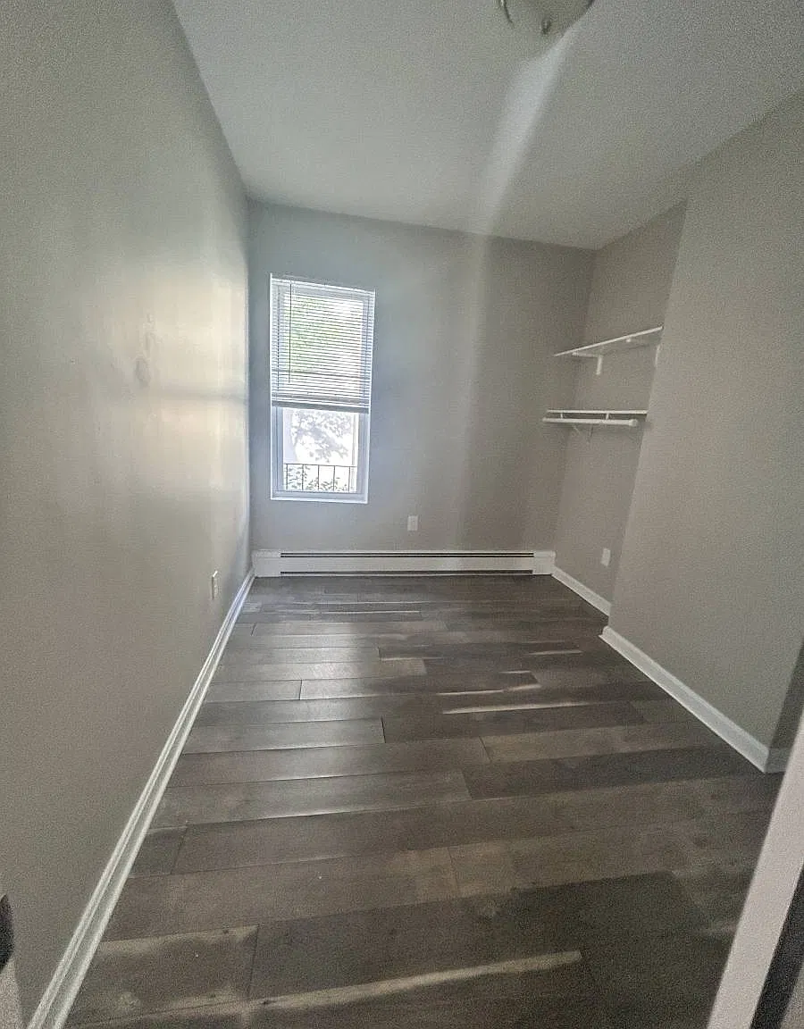 181 Washington Ave — Photo 4