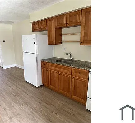 615 NE 8th St #17 — Photo 2
