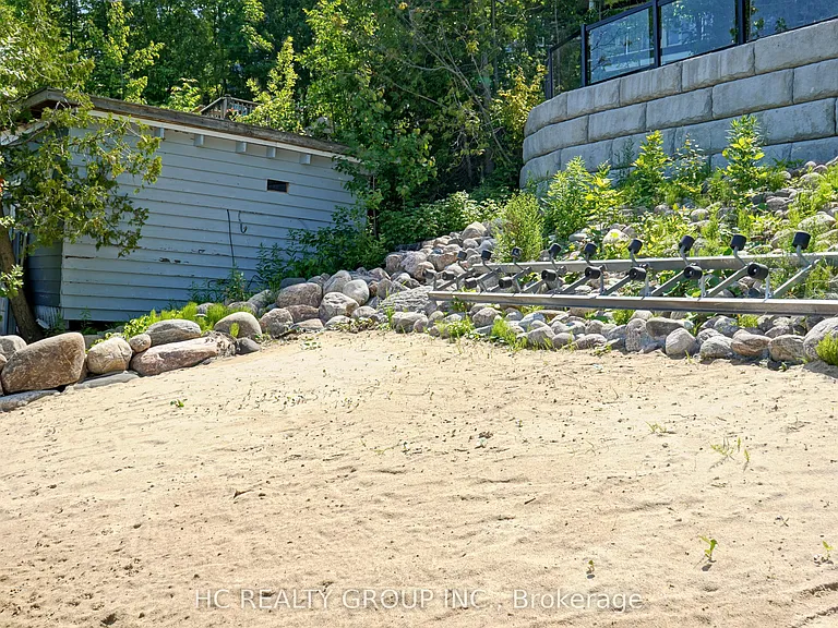 456 Silver Birch Dr — Photo 12