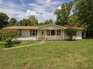 1739 Twin Peaks Rd, Chase City, VA 23924