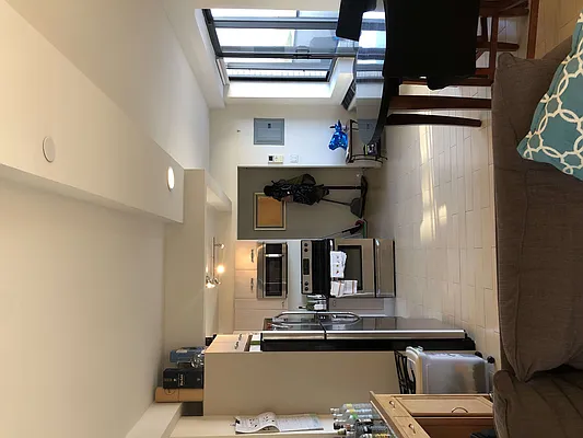 Rented by 18 REALTY | media 65