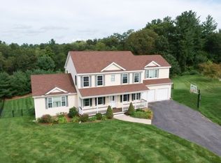 18 Windsor Rd, Shirley, MA 01464