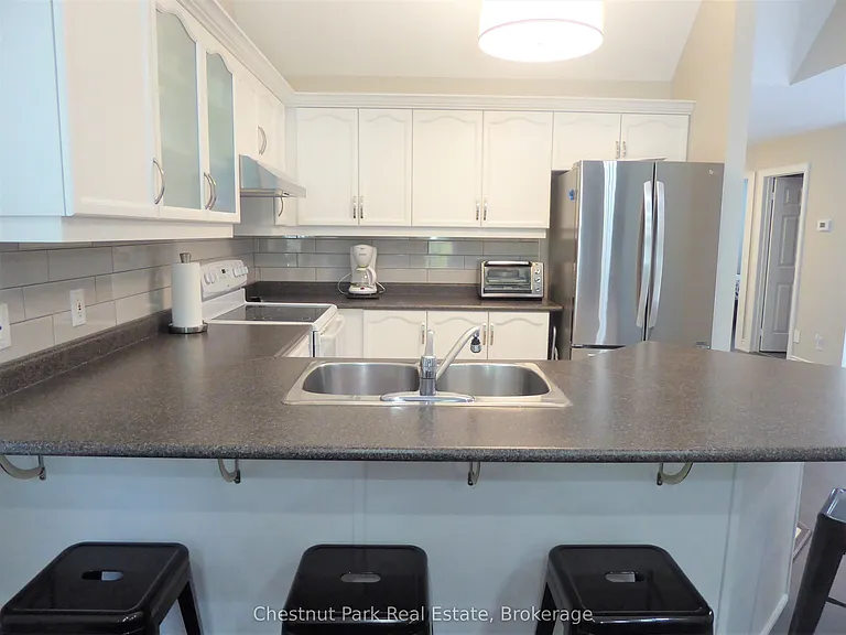 23 Green Briar Dr — Photo 13