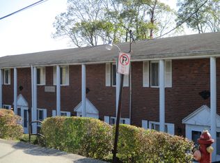 265 Crest Ave APT 5, Rostraver Township, PA 15012