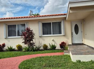 1710 SW 71st Ct, Miami, FL 33155