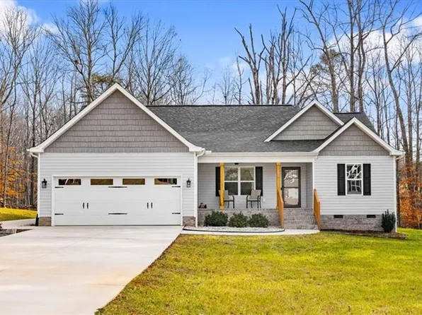 162 Beech Bend Ln, Stoneville, NC 27048