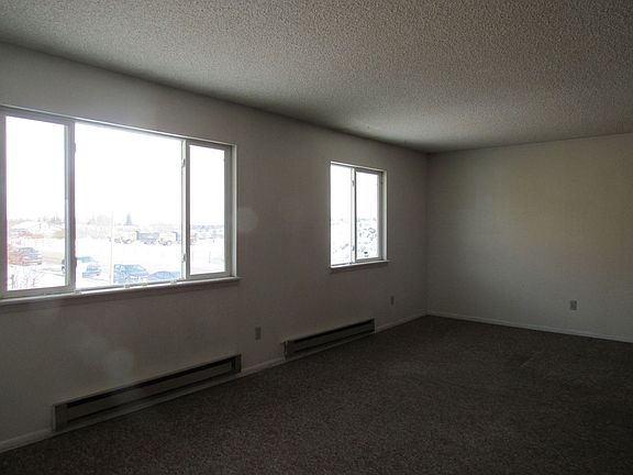 2nd image of 2580 S McKinley St #1
