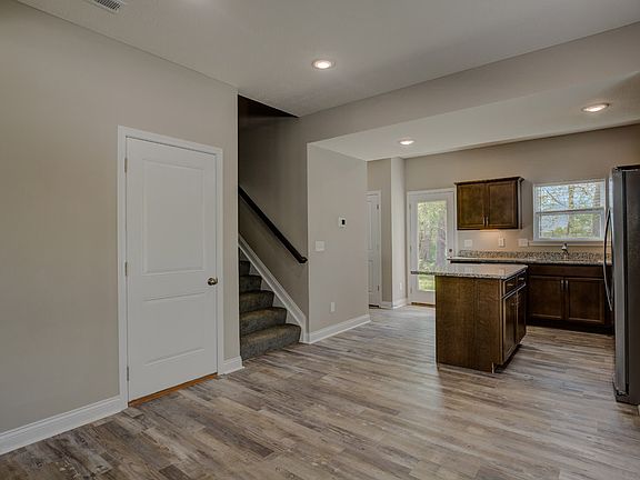 4th image of 5565 Limaburg Rd Unit 12