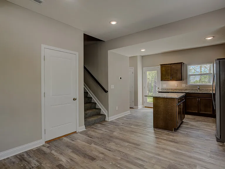 5565 Limaburg Rd #12 — Photo 4