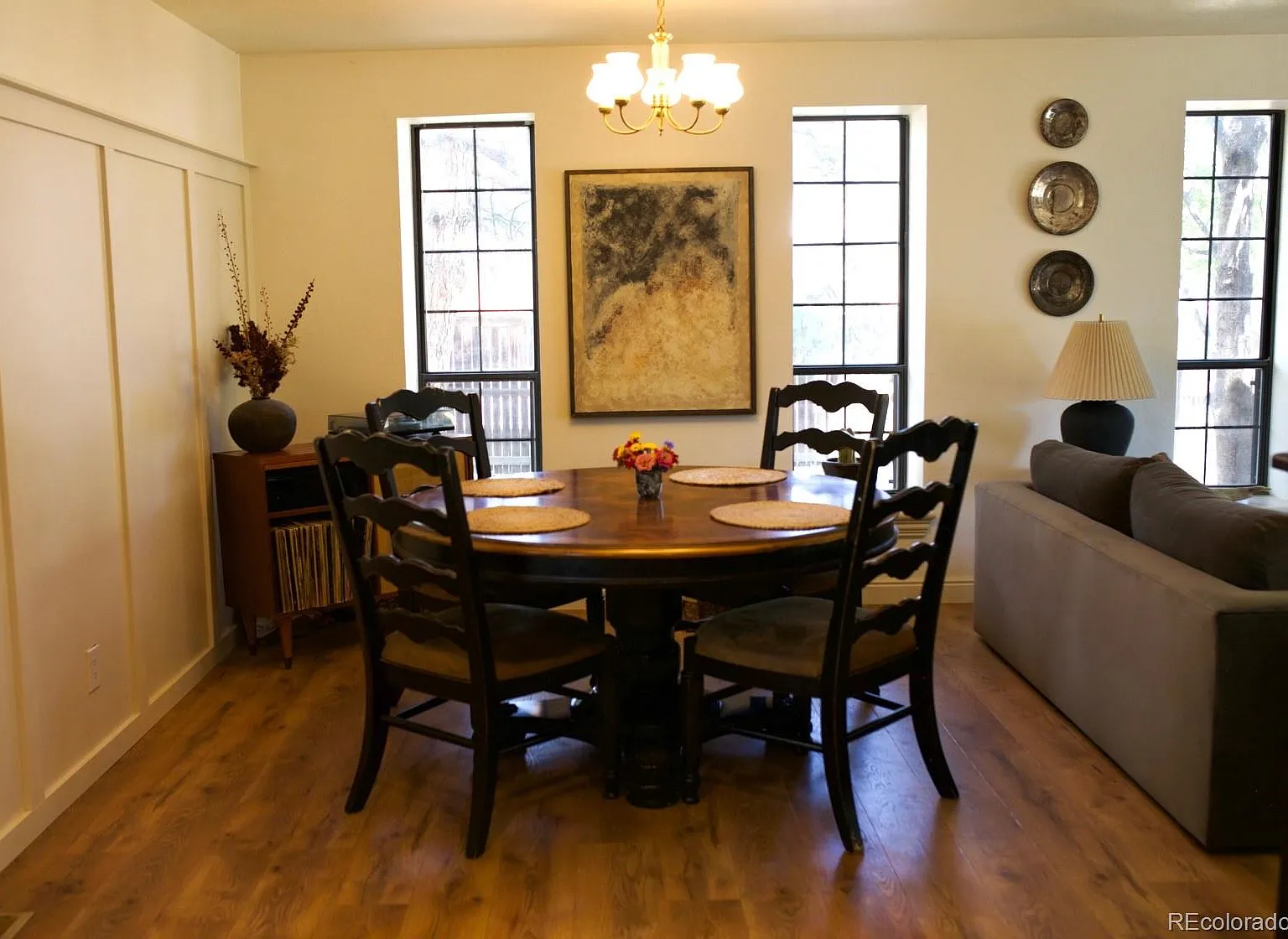 3 bed, 2.5 bath, 1700 sqft, $3,700 — Photo 4