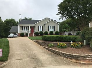 3024 Dahlgreen Rd, Raleigh, NC 27615