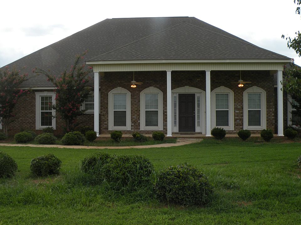 1st image of 200 Hathersage Dr