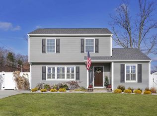 992 Dove St, Toms River, NJ 08753