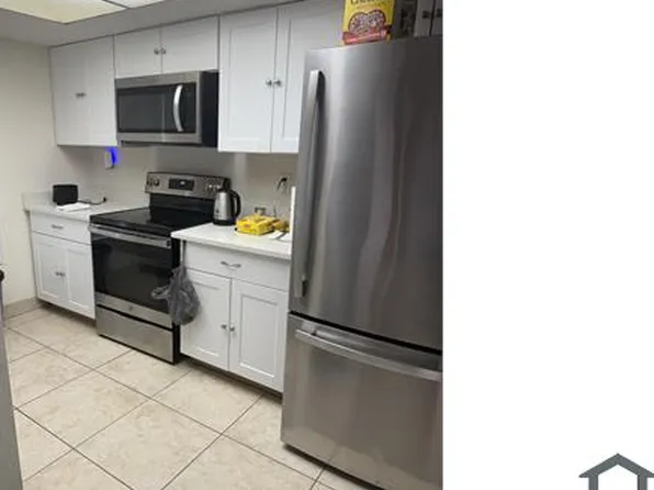 1235 The 12th Fairway #1235, Wellington, FL 33414