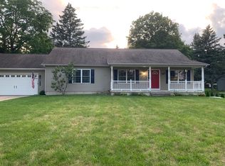 50 Mill St, White Lake, MI 48386