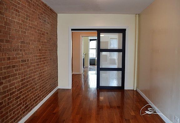4th image of 254 Wyckoff St #404