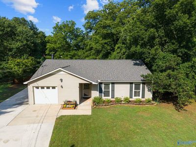 1112 Club View Dr NW, Huntsville, AL, 35816