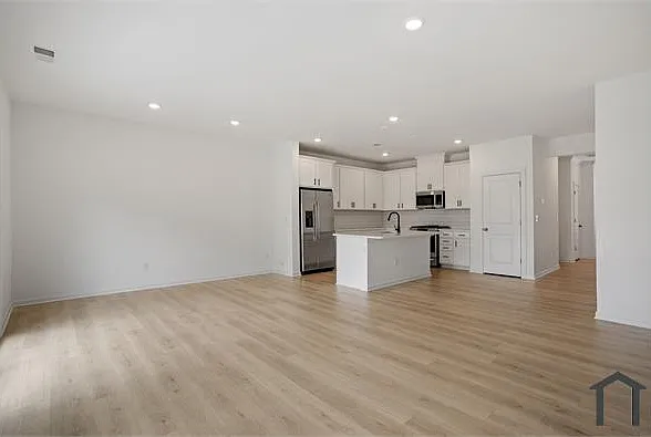 2714 Sammish Way — Photo 11
