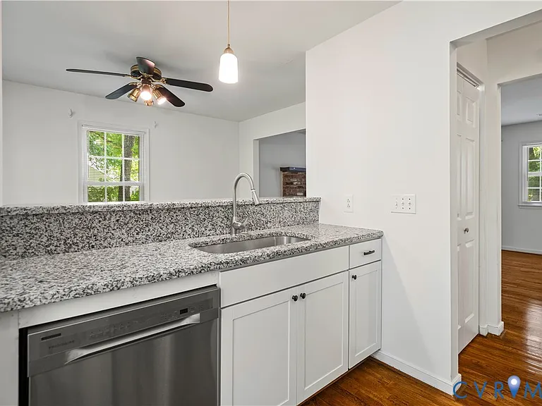 1704 Taft Pl #B — Photo 13