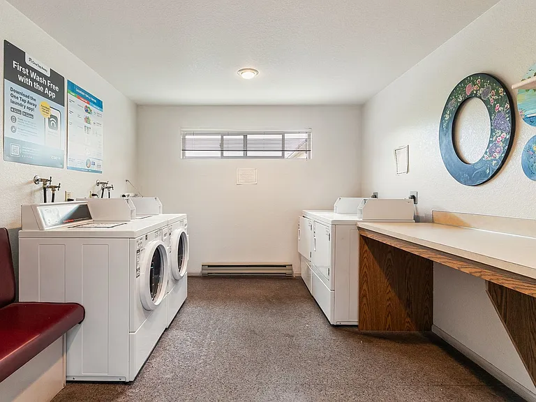 Heart of Downtown Lynden - Heritage Apartments — Photo 26