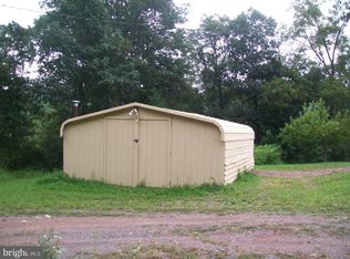 1442 Feller Dr, Levels, WV 25431