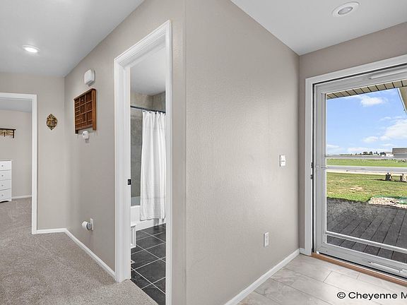 5th image of 1155 Verlan Way