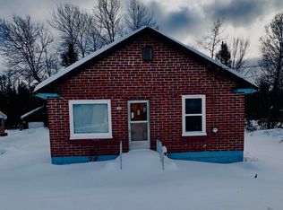 109 Memory Lane Dr, Crystal Falls, MI 49920