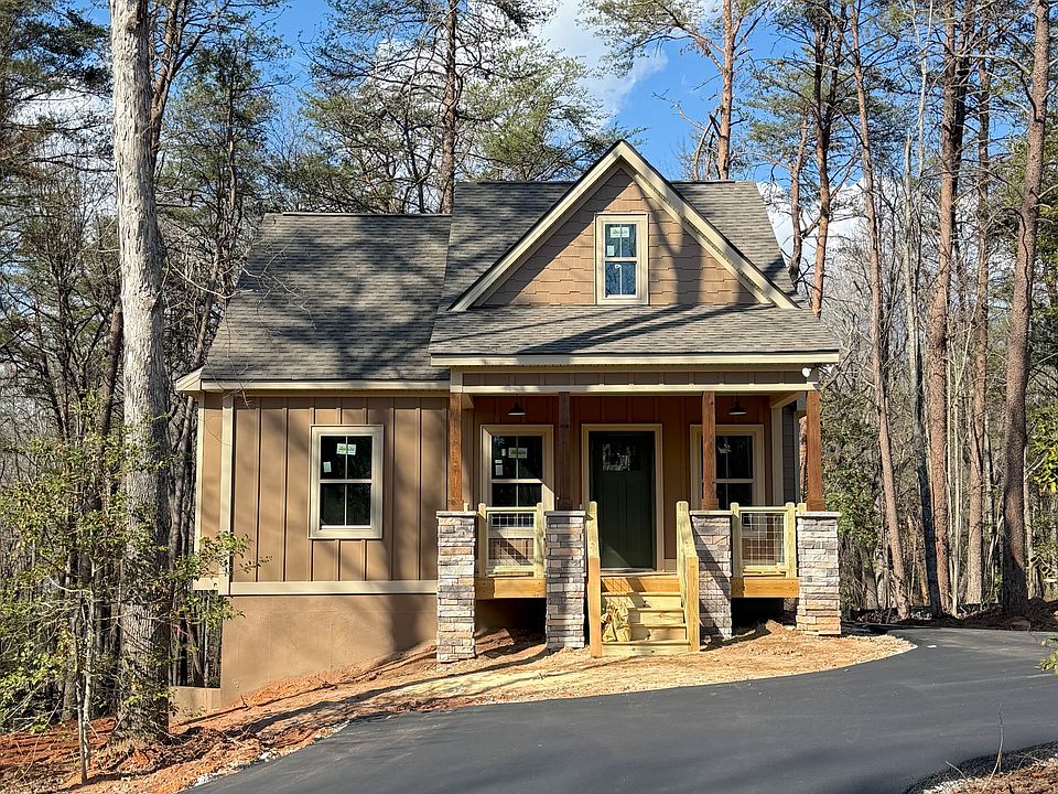 1st image of 18 Creek Bend Point