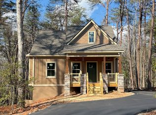 18 Creek Bend Point, Cleveland, GA 30528