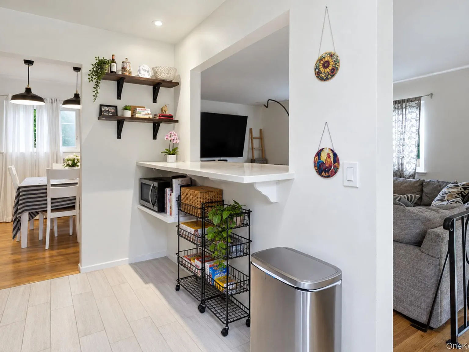 3 bed, 2.0 bath, $3,950 — Photo 3