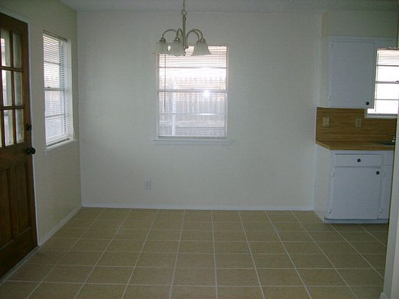 5th image of 1417 Millspaugh St