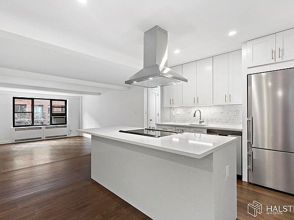 3rd image of 160 E 89th St APT 4C