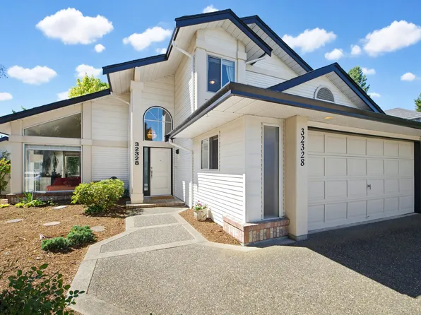 32328 Slocan Dr, Abbotsford, BC V2T 5C9